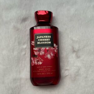 Bath & Body Works Japanese Cherry Blossom Body Wash